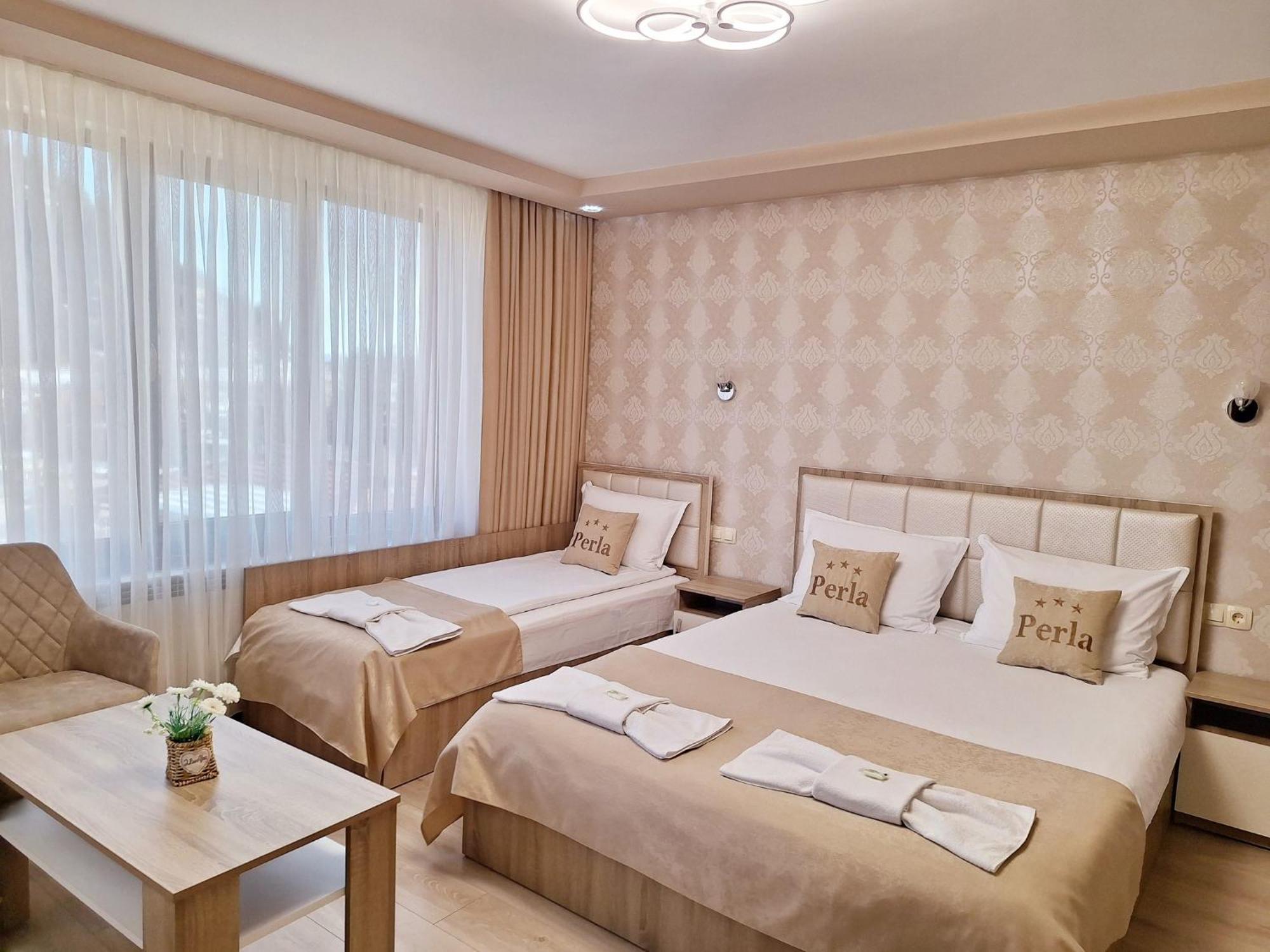 Perla Hotel Dospat Luaran gambar